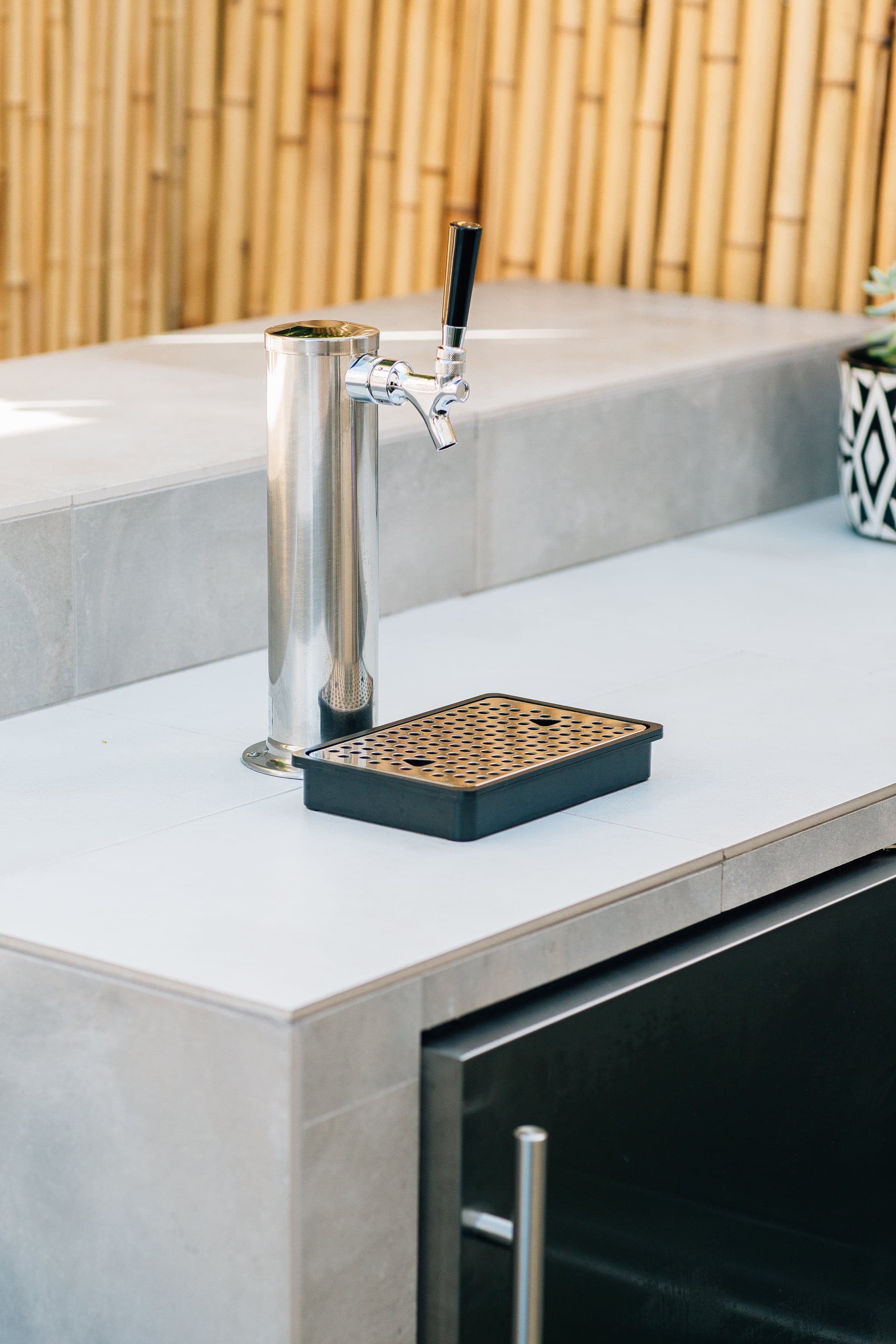 24" Deluxe Outdoor Rated Kegerator - No Tap (6.6c)