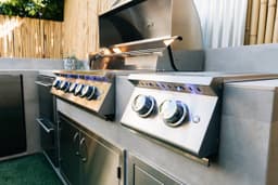 32" Sizzler Pro Grill
